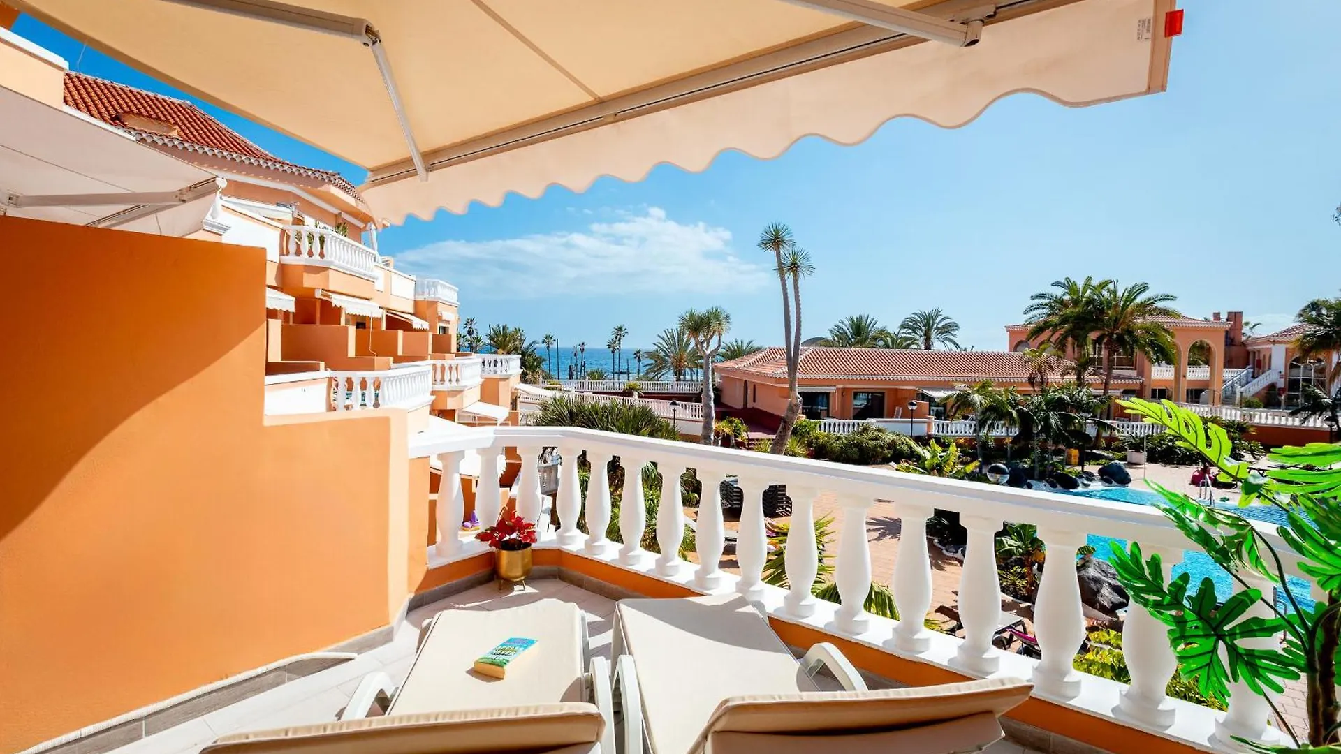 Appartement Beachfront Bliss - Tenerife Royal Gardens Playa de las Américas Espagne